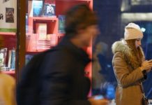 Правила торговли сим-картами могут изменить Правила торговли сим-картами могут изменить