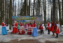 народное гулянье в селе Молоди